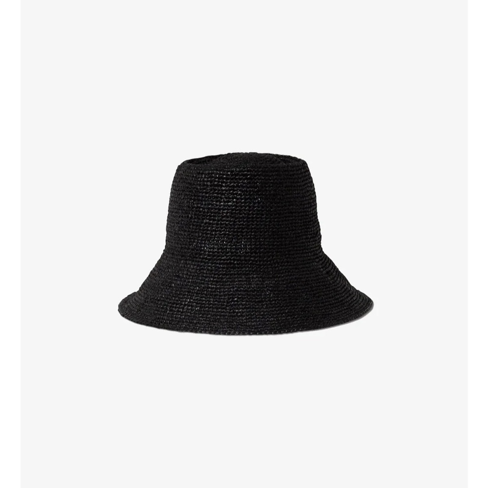 Janessa Leoné Black Felix Bucket Hat
